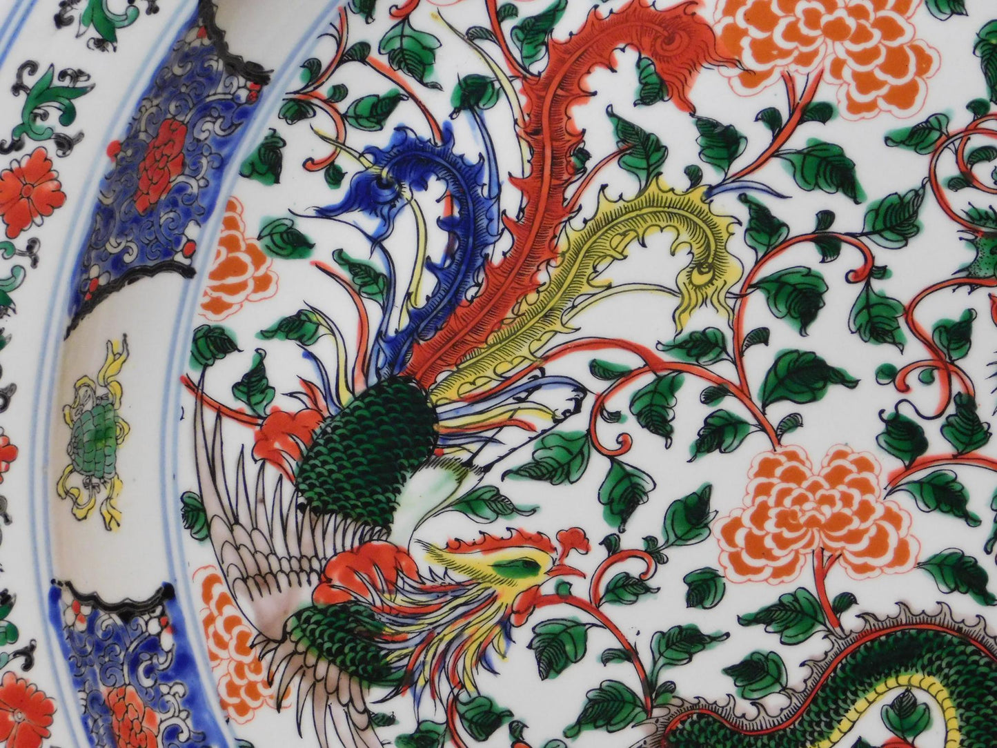 Large Wucai Dragon & Phoenix Charger – six-character Kangxi mark (20thC tribute piece)