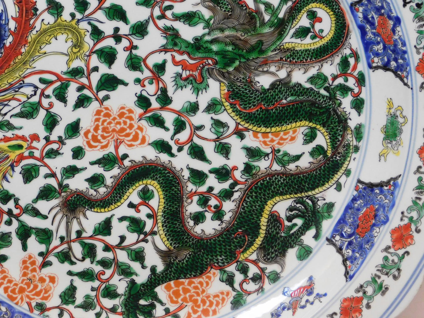 Large Wucai Dragon & Phoenix Charger – six-character Kangxi mark (20thC tribute piece)