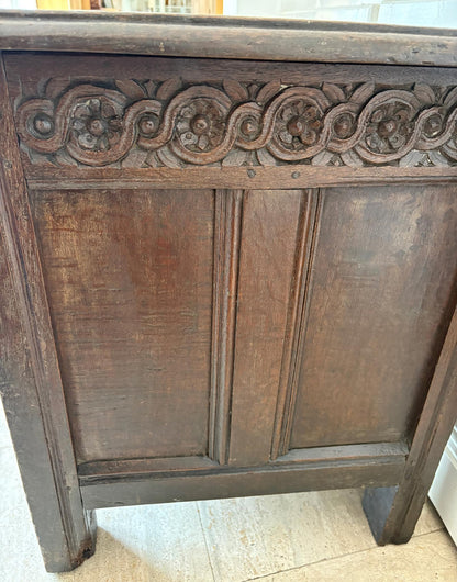 Late 17th Century English Joined Oak Coffer (c.1680–1700)